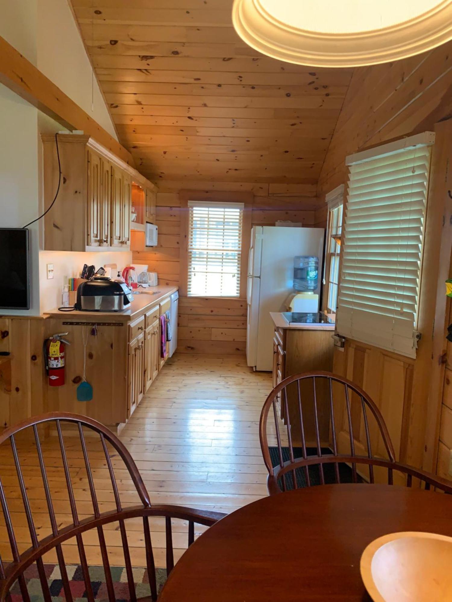 Beach Cottage Inn ลินคอล์นวิลล์ ภายนอก รูปภาพ